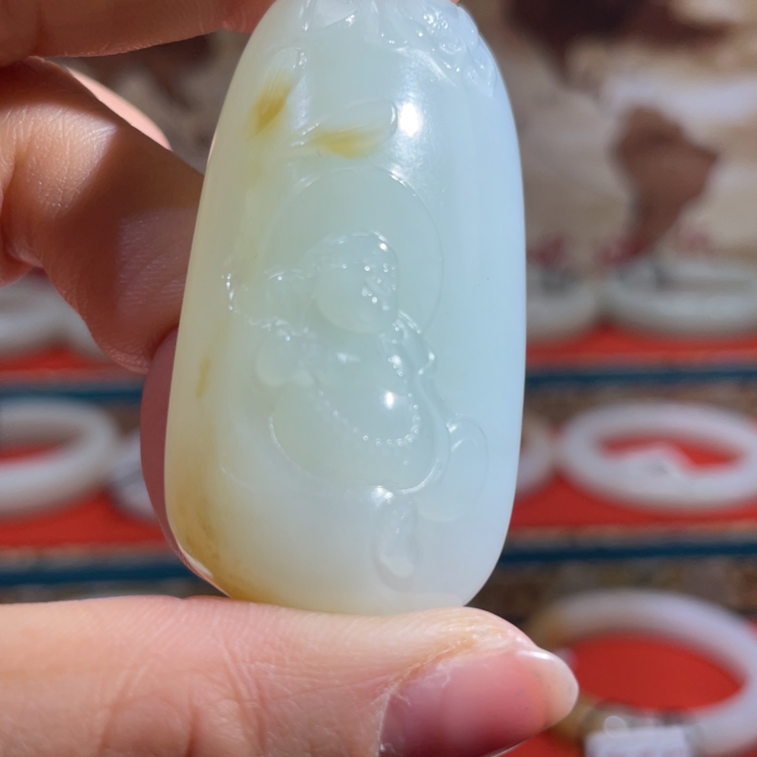 和田玉（糖玉）未镶嵌珠宝奇石
