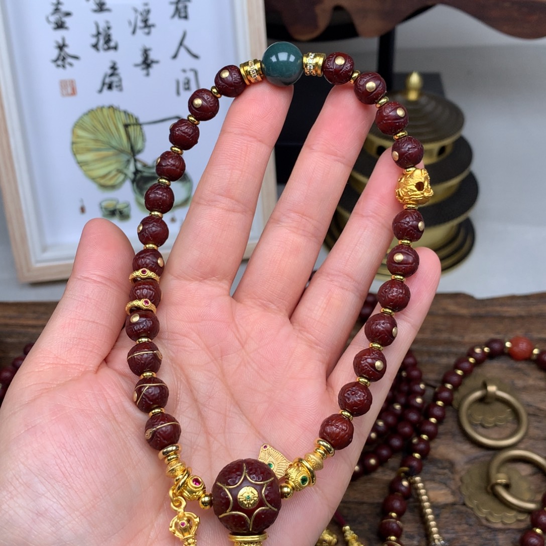 吊坠凤眼菩提8.8 满配 翠手持