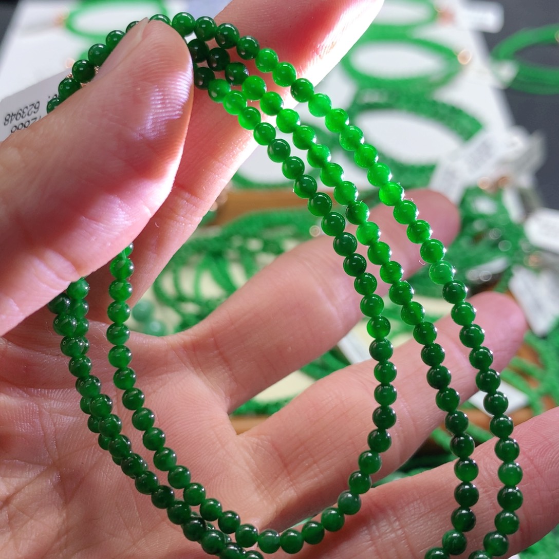 翡翠未镶嵌手链翡翠