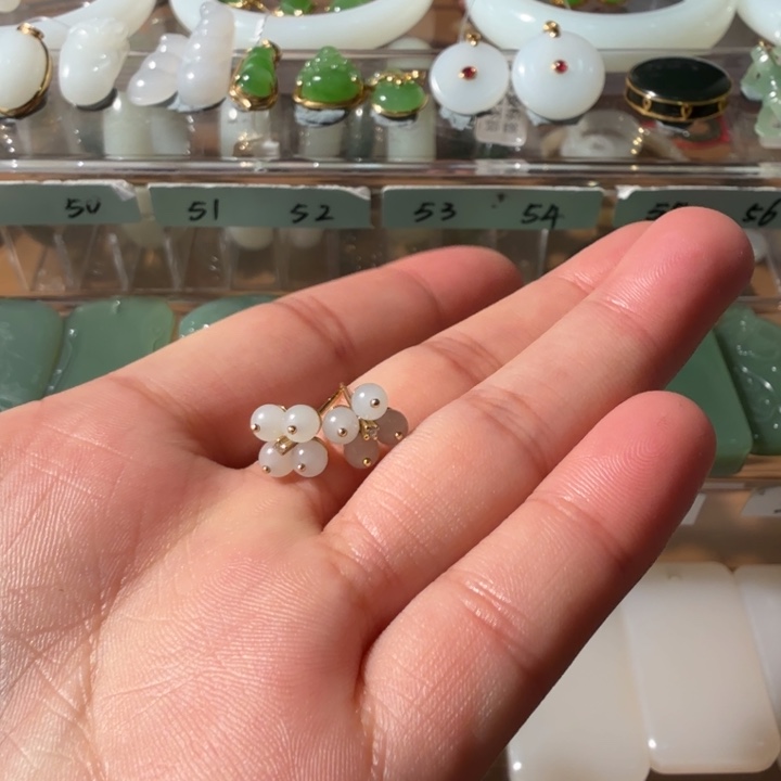 和田玉颈饰18K金镶嵌新疆和田玉羊脂白玉耳钉（活动价）