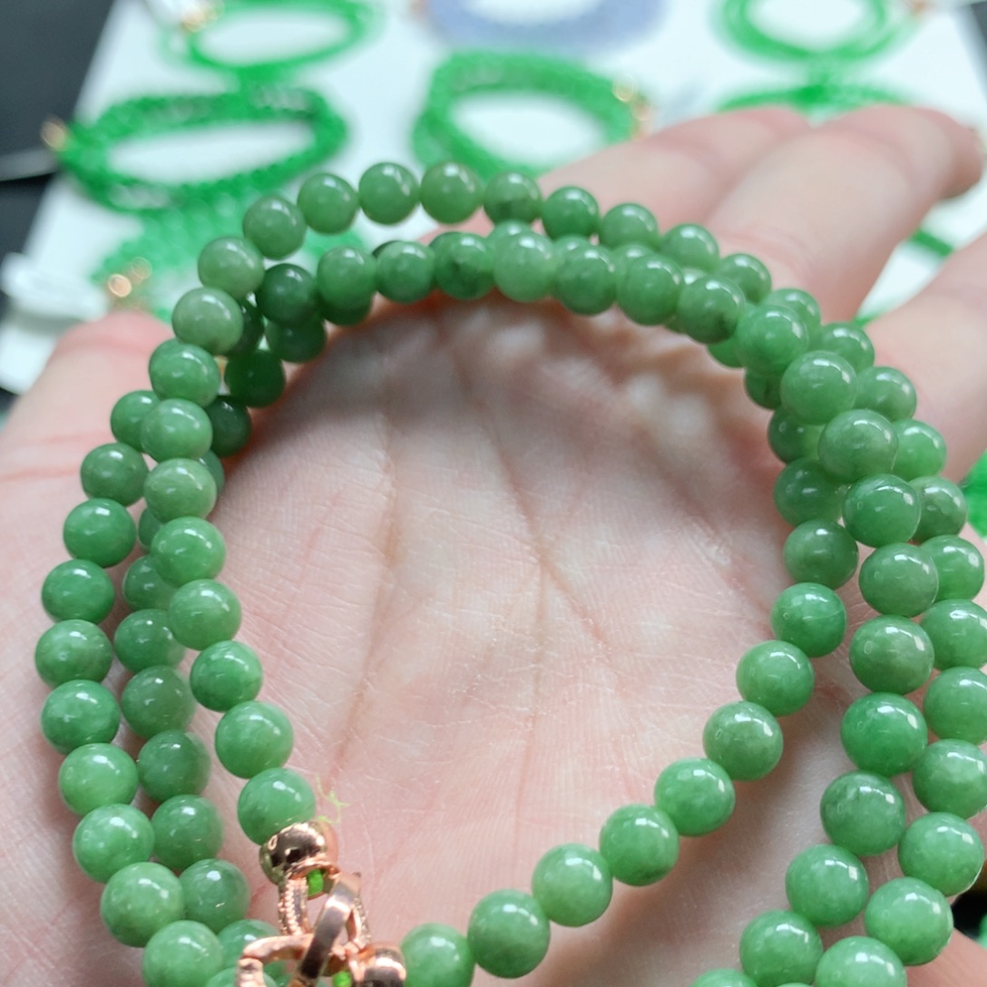 翡翠未镶嵌手链翡翠