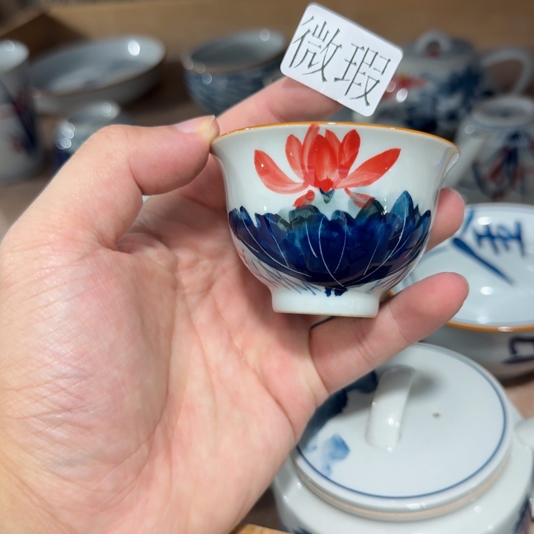 釉下手绘茶具微瑕