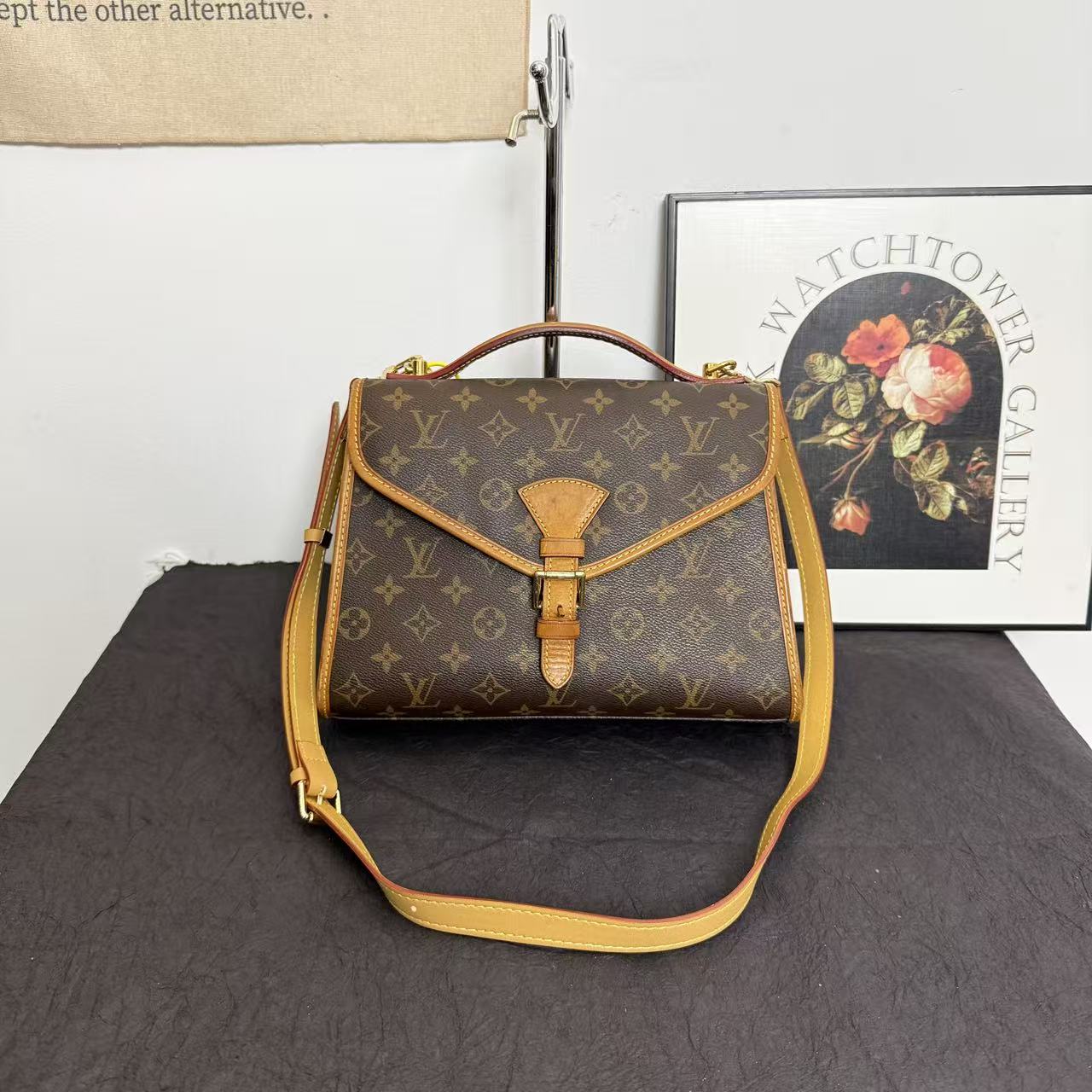 95新 LouisVuitton/路易威登 lv小号邮差ivy公文包/手提包/斜挎包