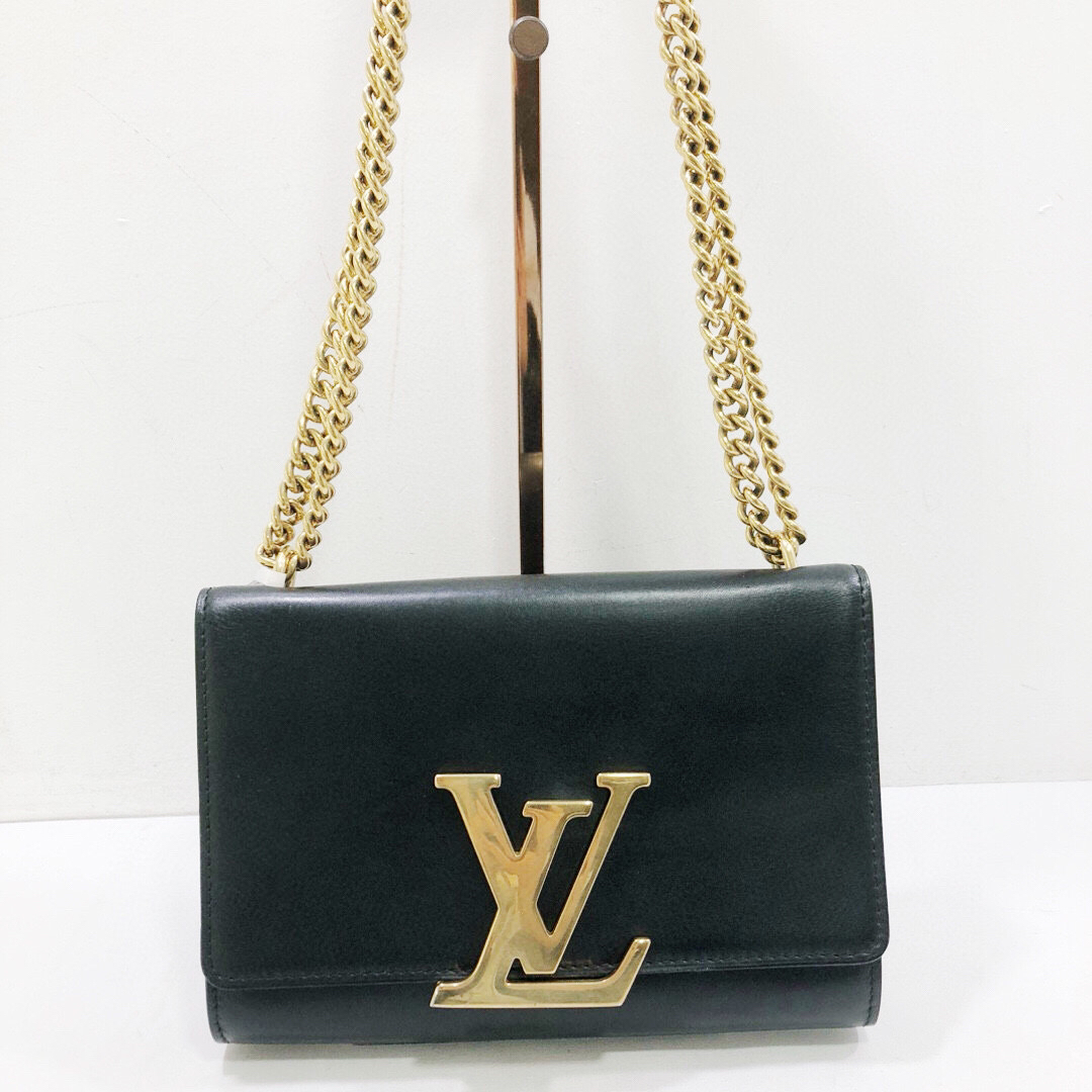 95新 LouisVuitton/路易威登 lv全皮黑金金扣链条单肩斜挎包