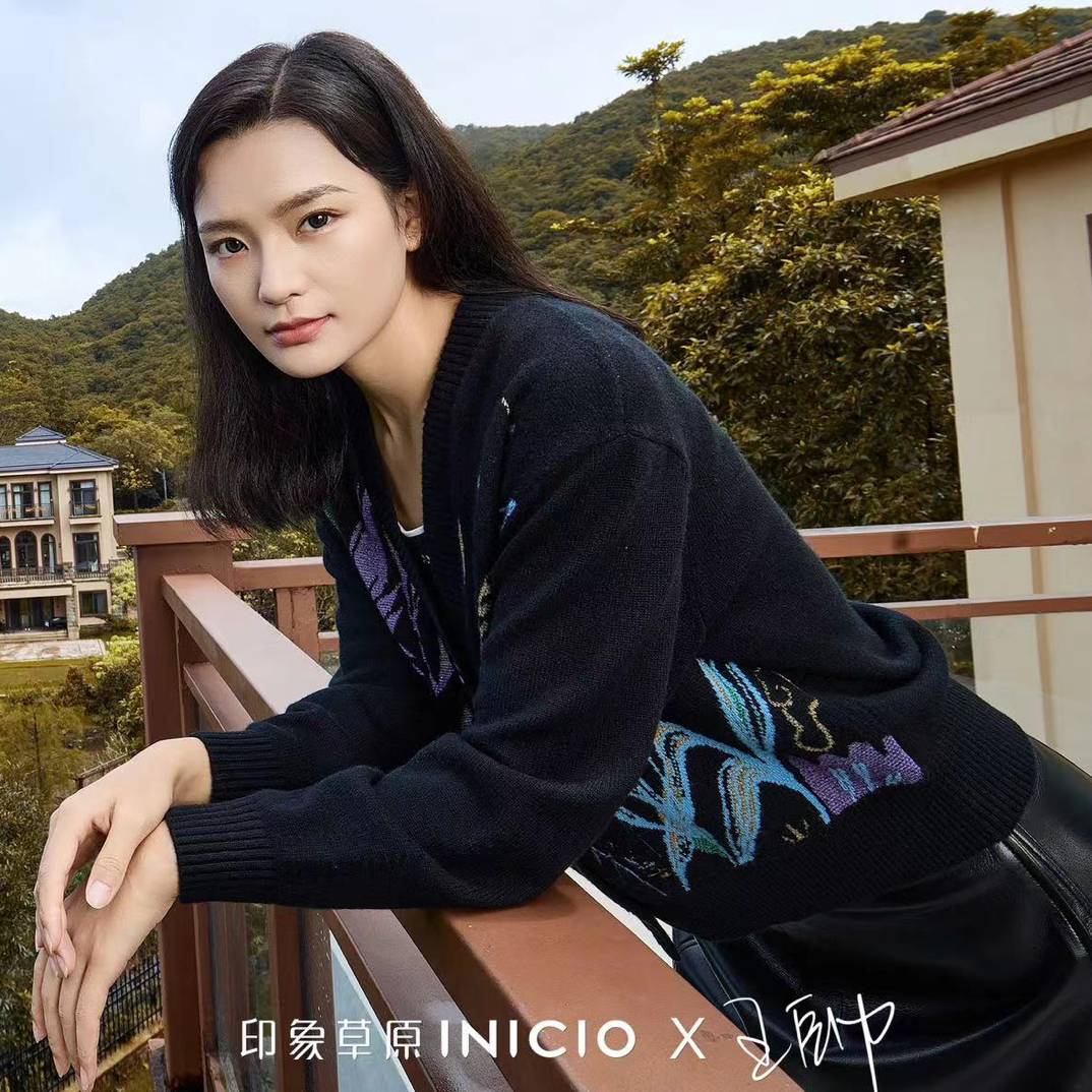 女时尚开衫冬季毛针织衫秋冬宽松针织百搭长袖