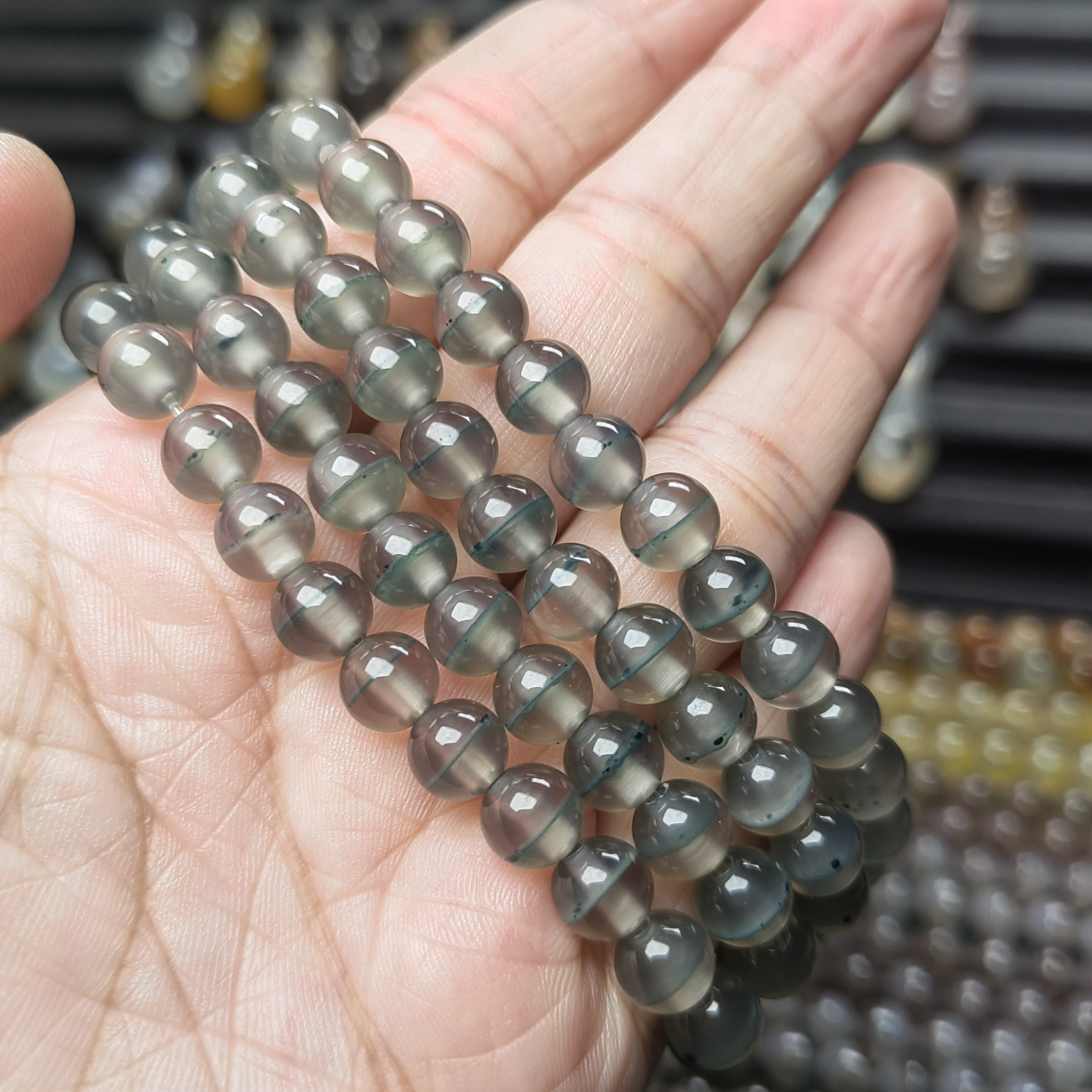非金属布艺手链 7mm108 绿朱砂绿一线 景观珠 蓝绿玻璃底