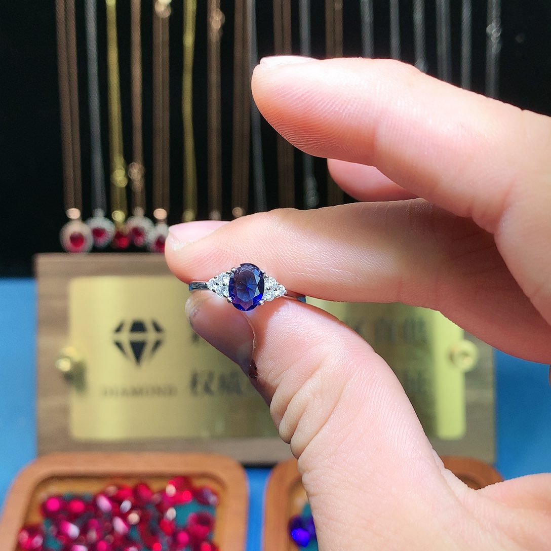 蓝宝石戒指合金1111111111