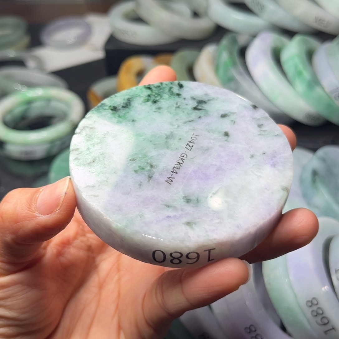 定制翡翠手镯未镶嵌