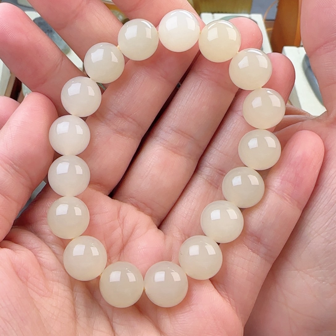 和田玉手链未镶嵌