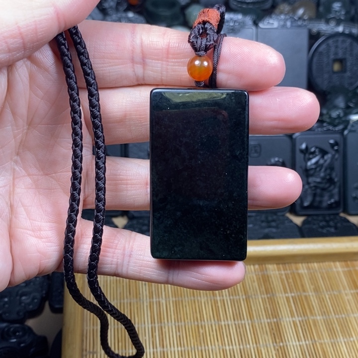 和田玉（青玉）未镶嵌颈饰