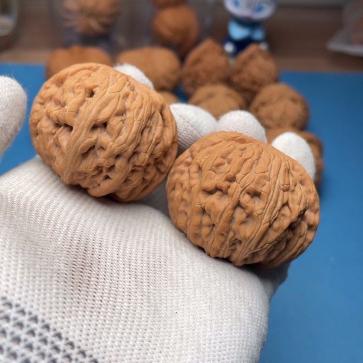 文玩核桃把件43红锦鲤a 8