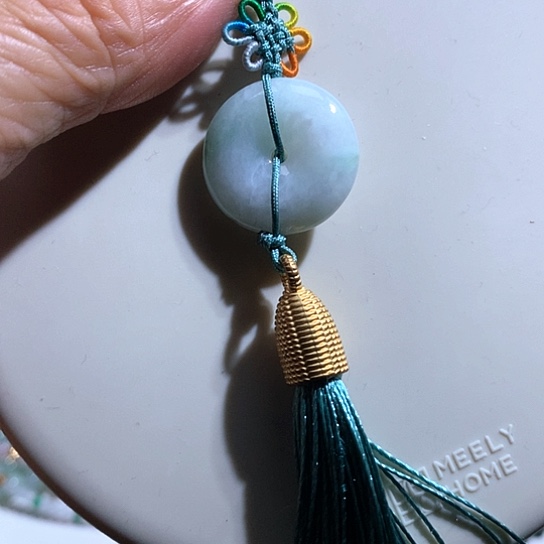 翡翠未镶嵌颈饰19