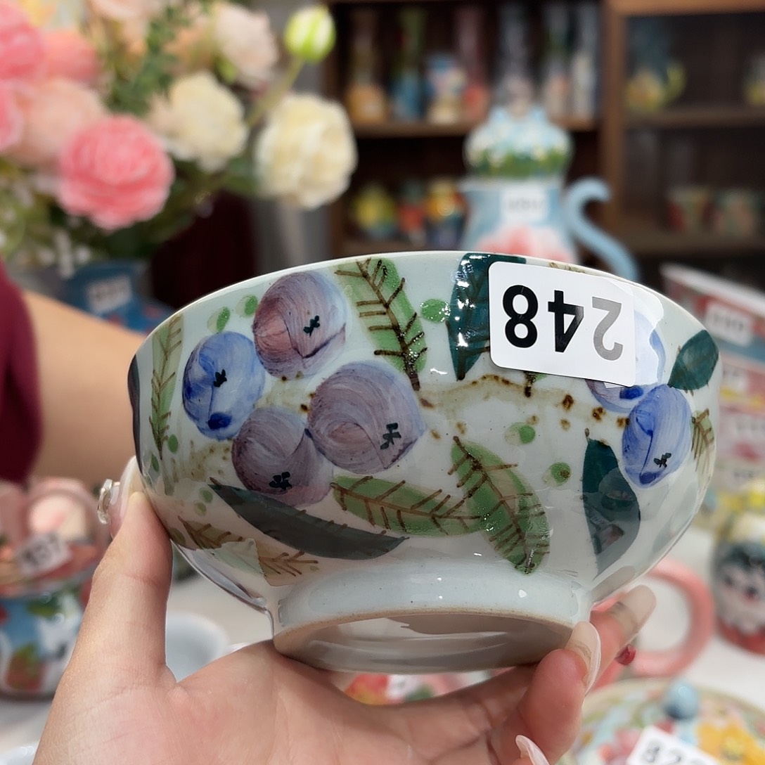 瓷片hhjhhhjjjjjjjn