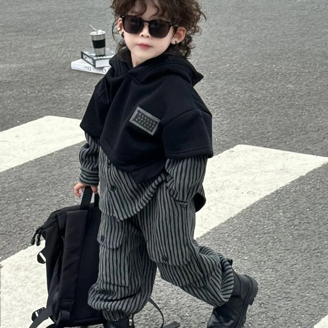 男童一体绒半高领拼色套装2025秋冬装新款韩国洋气卫衣加绒束脚裤