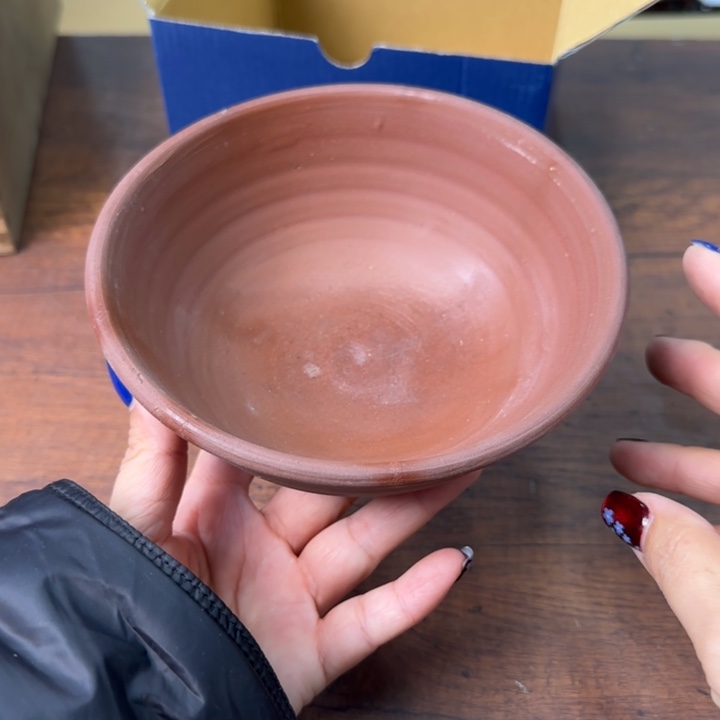 一个陶瓷物件哈哈哈哈