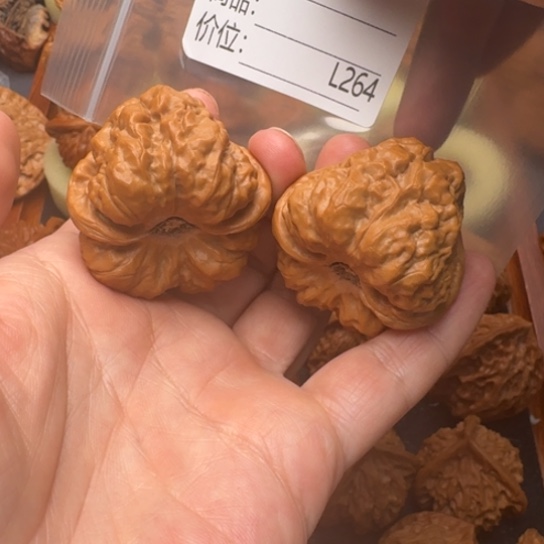 老***串文玩核桃把件41蛙蛙