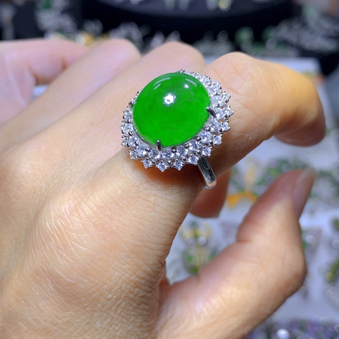 翡翠颈饰银S925镶嵌天然翡翠