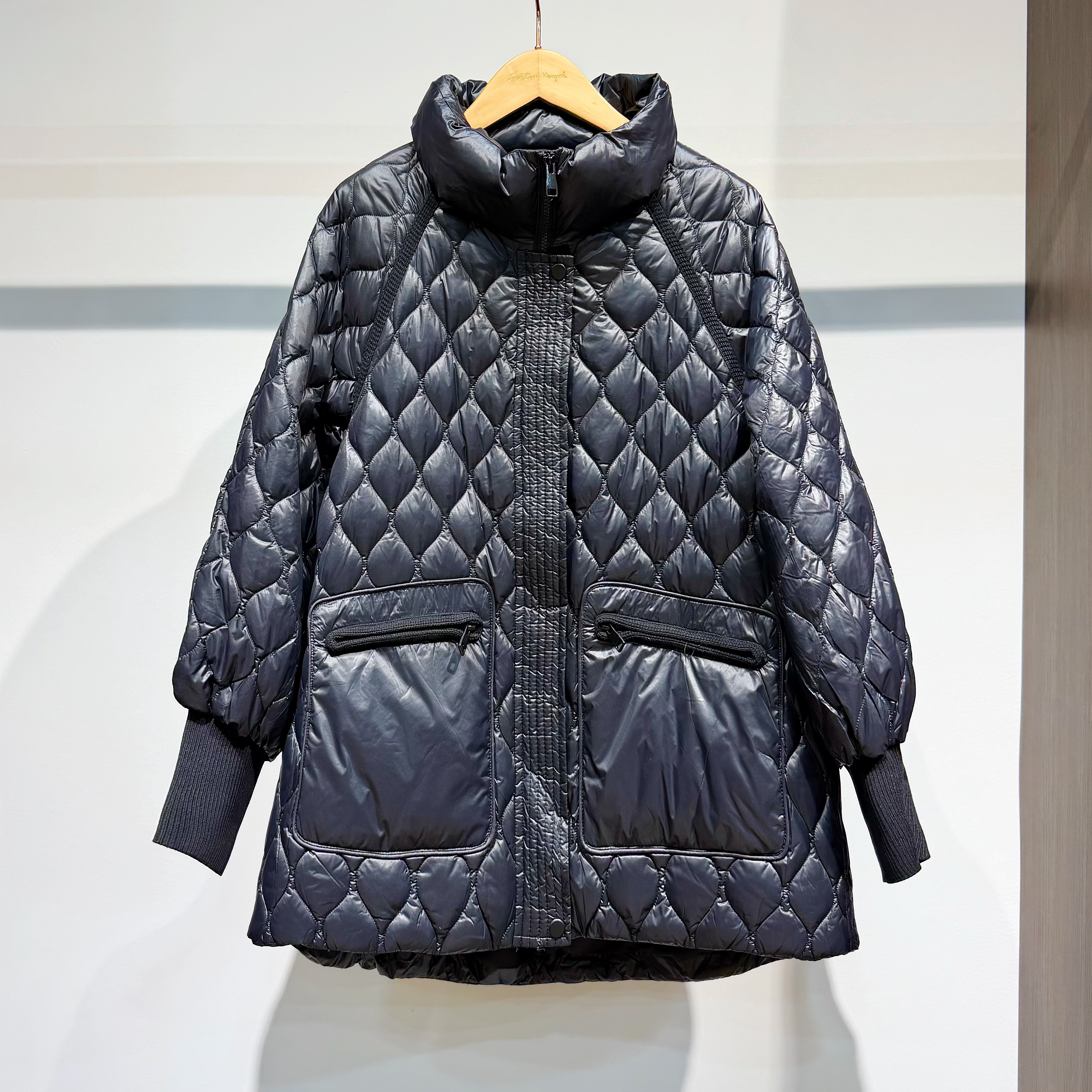 【萨拉迪恩】秋冬保暖羽绒时尚百搭潮流休闲短款鸭绒服女