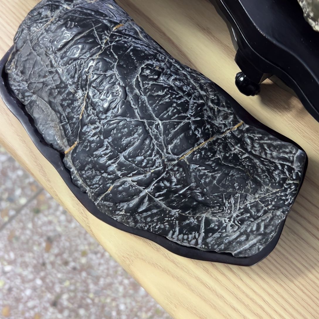 老***哆石材灵璧石家居摆件