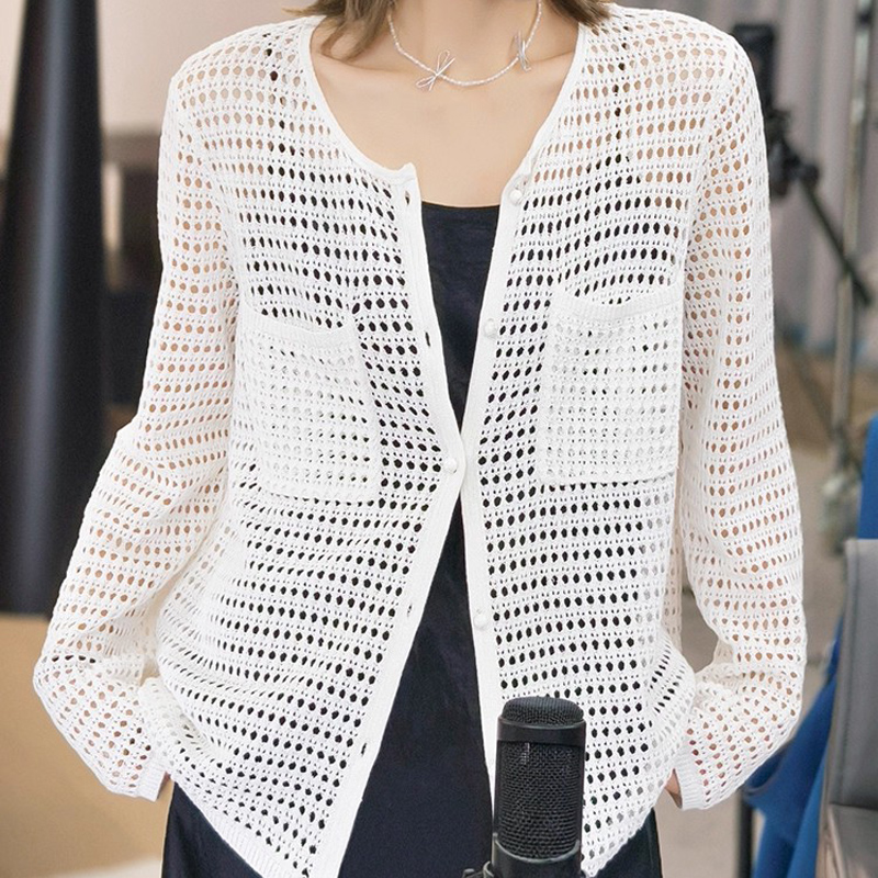 南法针织开衫 镂空钩花编织_V领排扣长袖罩衫