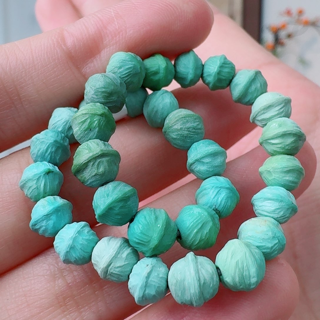 未镶嵌绿松石珠宝奇石