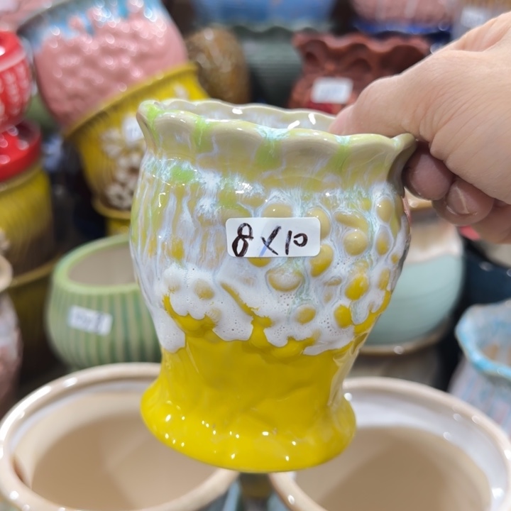 凑9块包邮，有孔，陶瓷花盆
