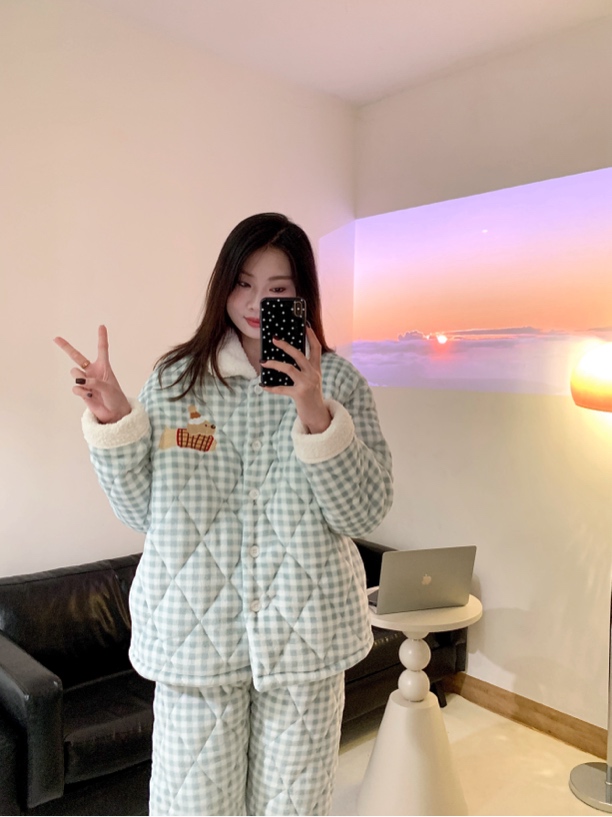 【奶芙腊肠狗】可爱少女三层加厚夹棉睡衣冬季珊瑚绒保暖家居服套装