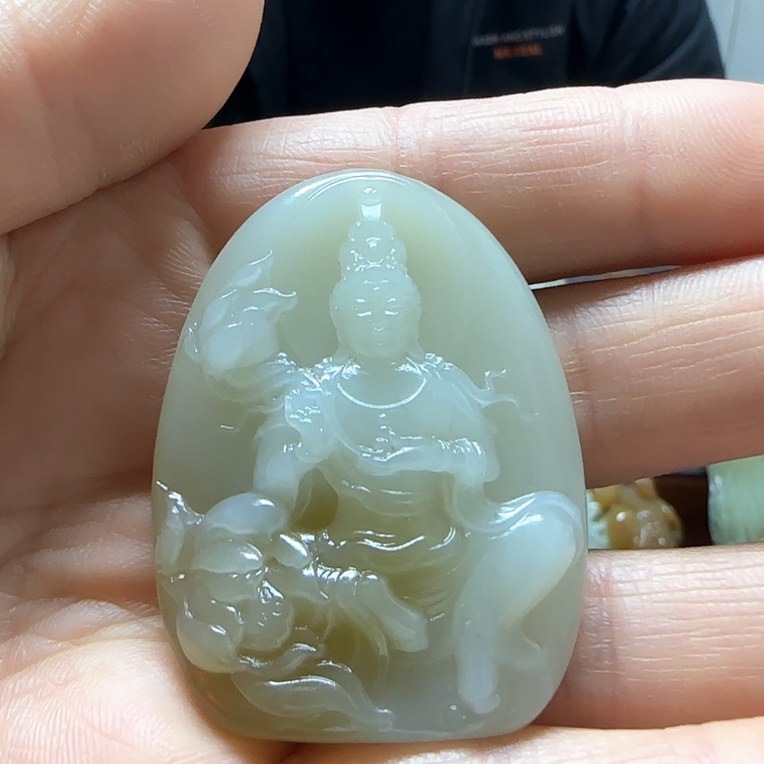 和田玉（糖玉）颈饰未镶嵌