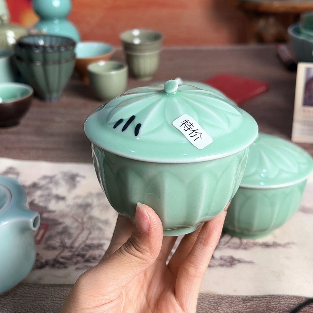 云间青瓷龙泉青瓷