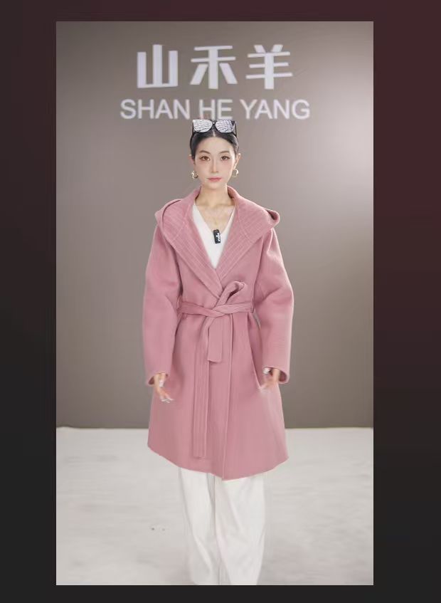 长袖秋冬连帽纯色法式女毛呢外套设计师呢大衣中长款
