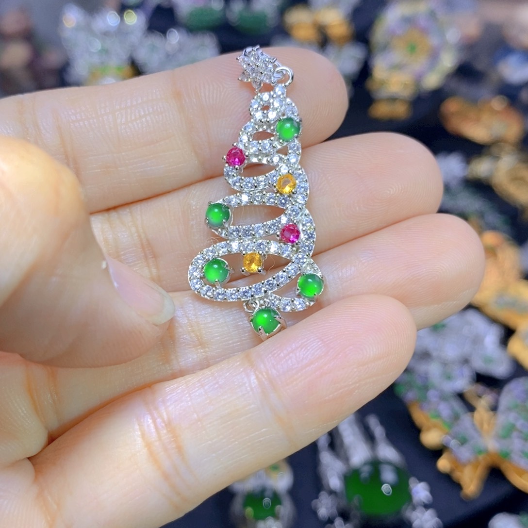 翡翠耳钉银S925镶嵌天然翡翠