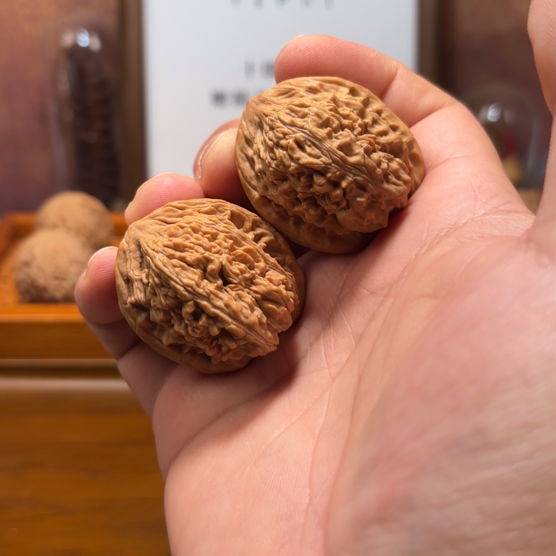 文玩核桃吊坠望月Q5814