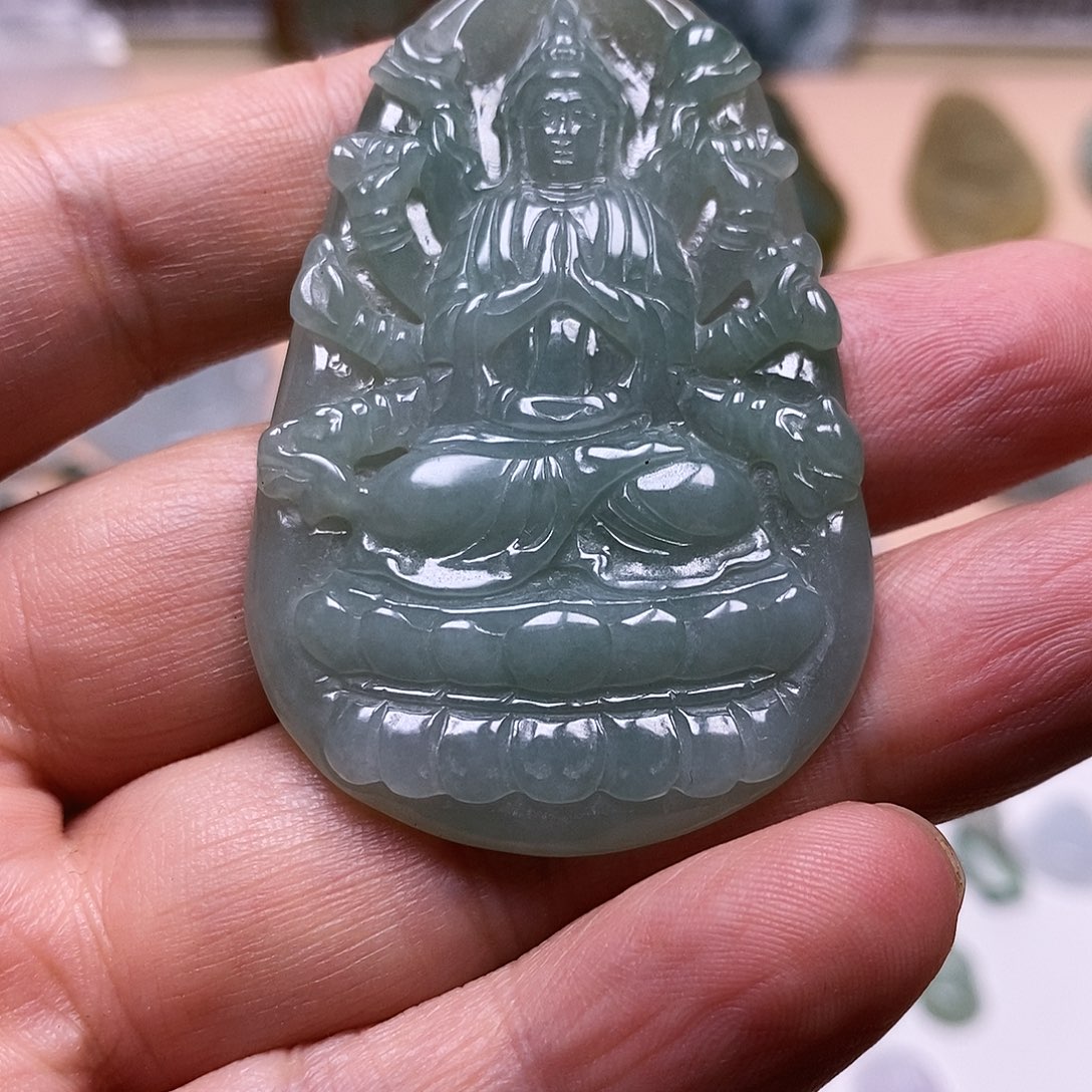 翡翠未镶嵌颈饰天然翡翠A货牌子