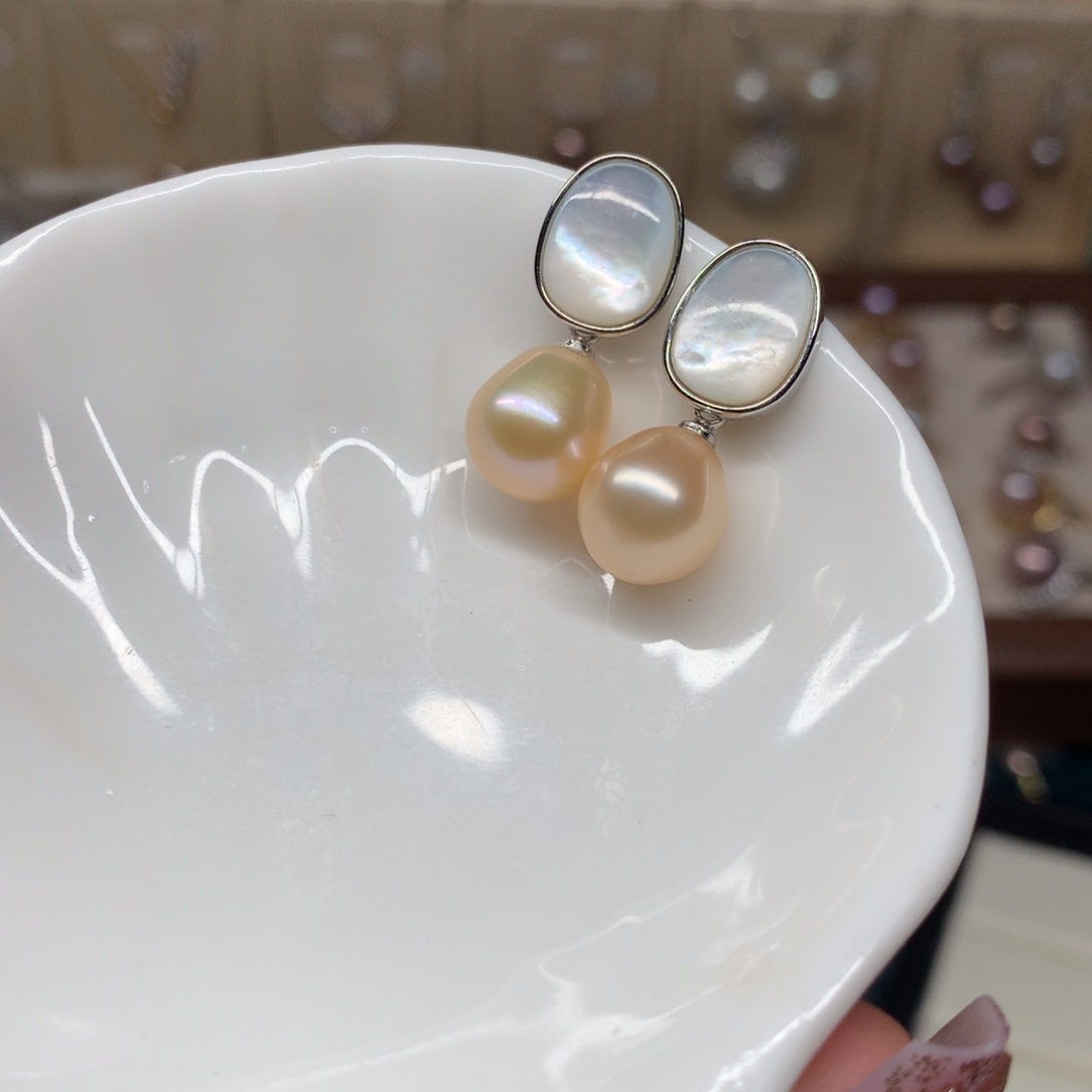 淡水珍珠耳饰合金