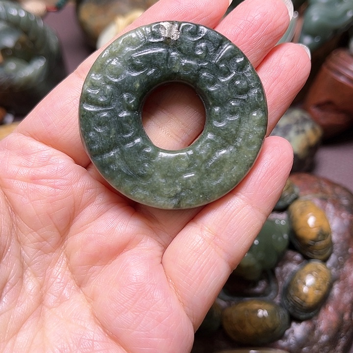 岫岩河磨玉（透闪石质玉）手绳未镶嵌