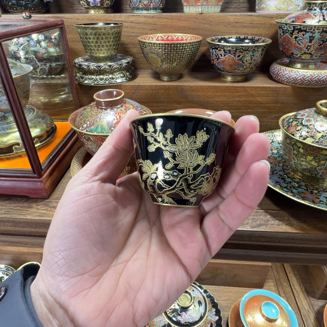 堆金银莲花铃铛杯