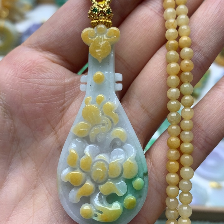 颈饰未镶嵌翡翠翡翠