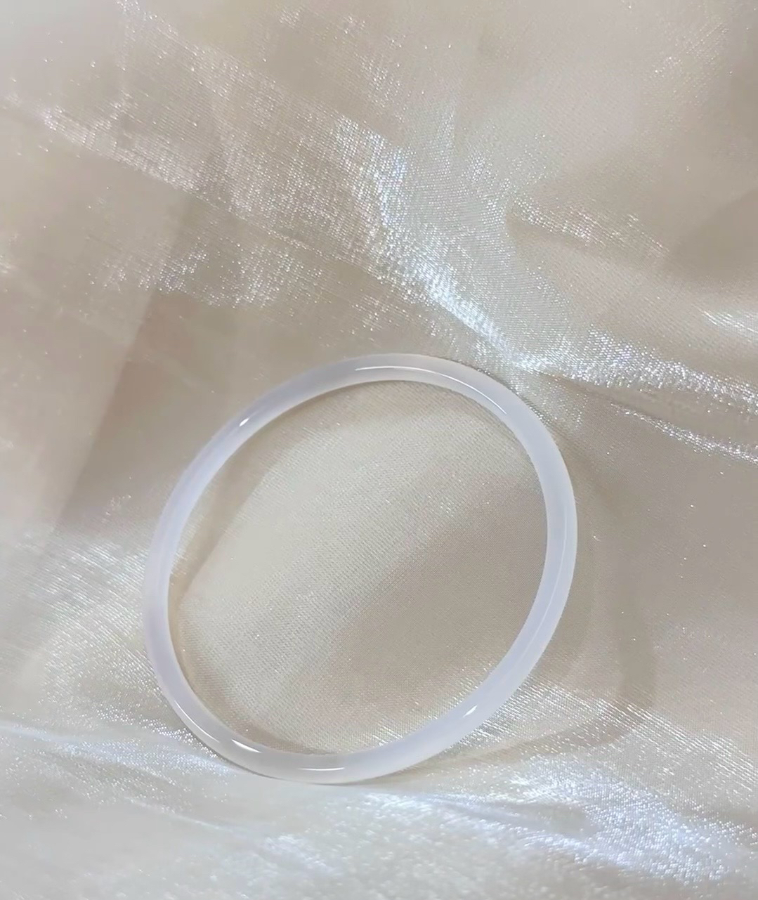 【小猪甄选】PP042玛瑙玉髓卡4mm叮当镯手镯多样性发其一