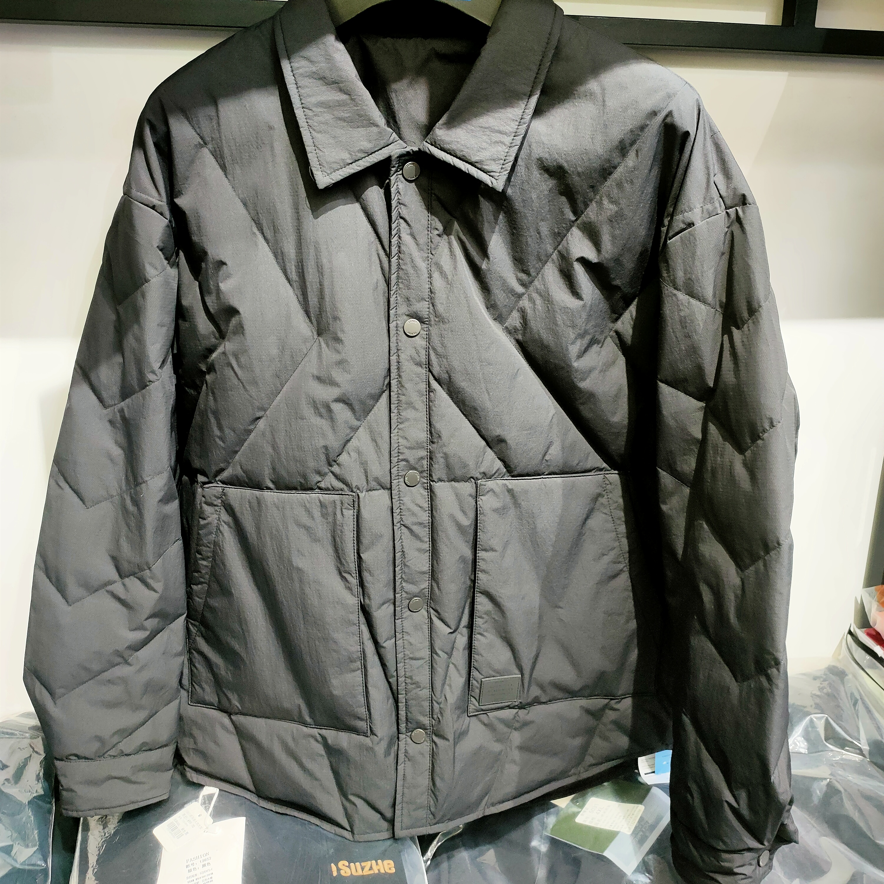 大码男装衬衫领轻薄休闲宽松简约时尚新国标50绒子羽绒服98912