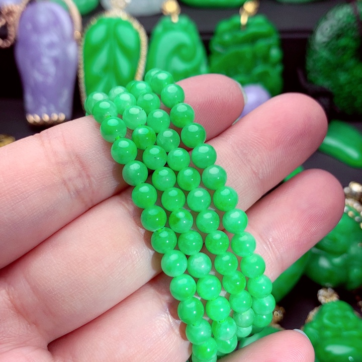 翡翠未镶嵌毛衣链