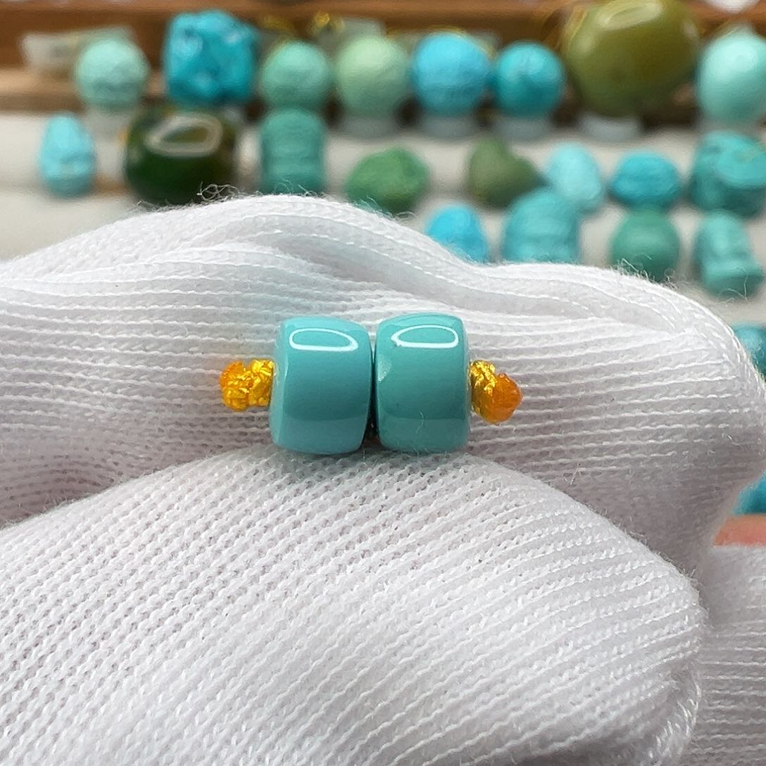 绿松石配饰未镶嵌