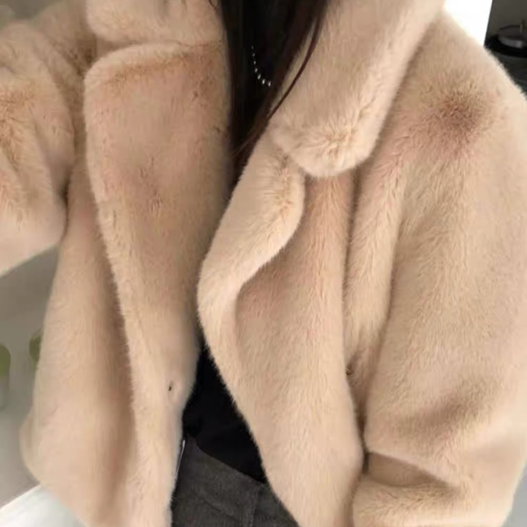 小韩泡菜冬季款毛茸茸翻领保暖外套