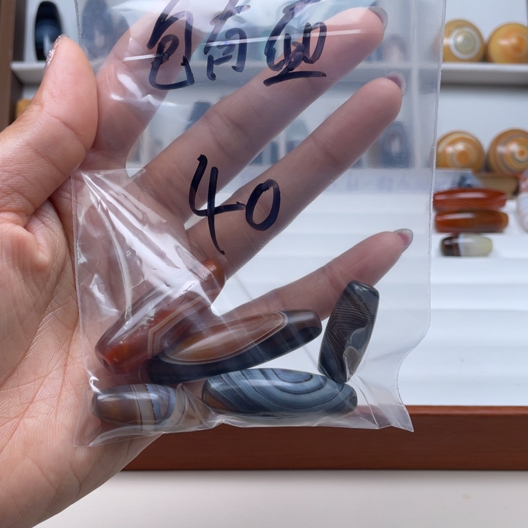 玛瑙/玉髓未镶嵌颈饰