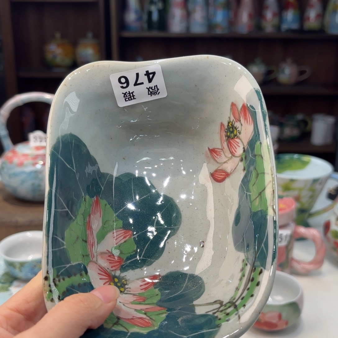 瓷片兔兔的小可爱太可爱