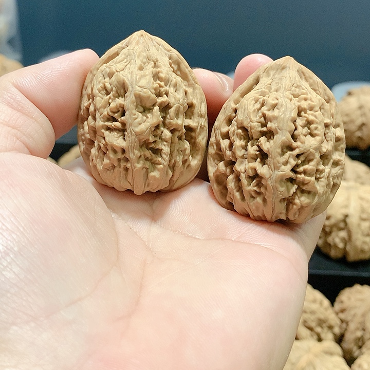 文玩核桃吊坠不**面36凤凰台