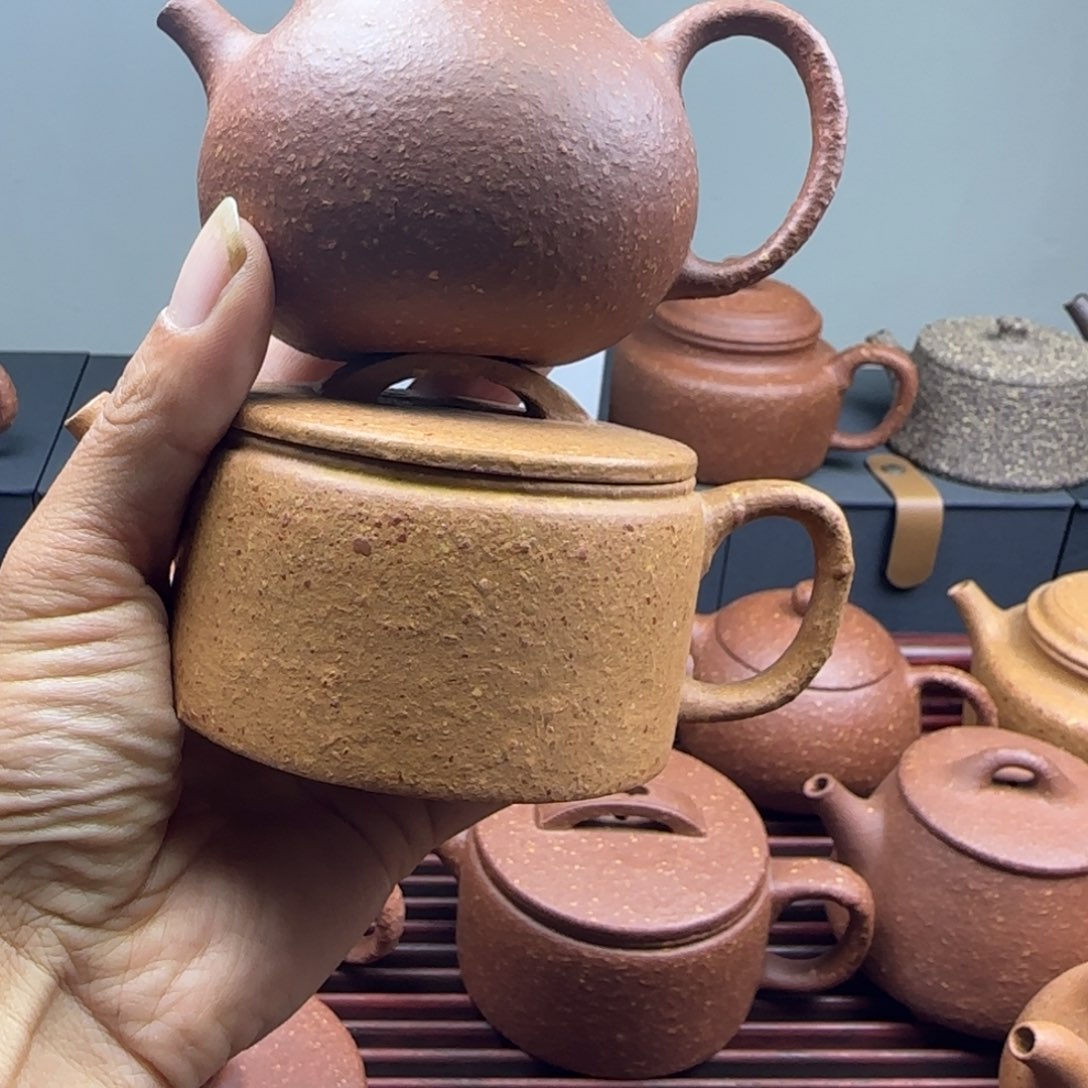 紫砂茶壶朱*伯八目茄瓜汉瓦