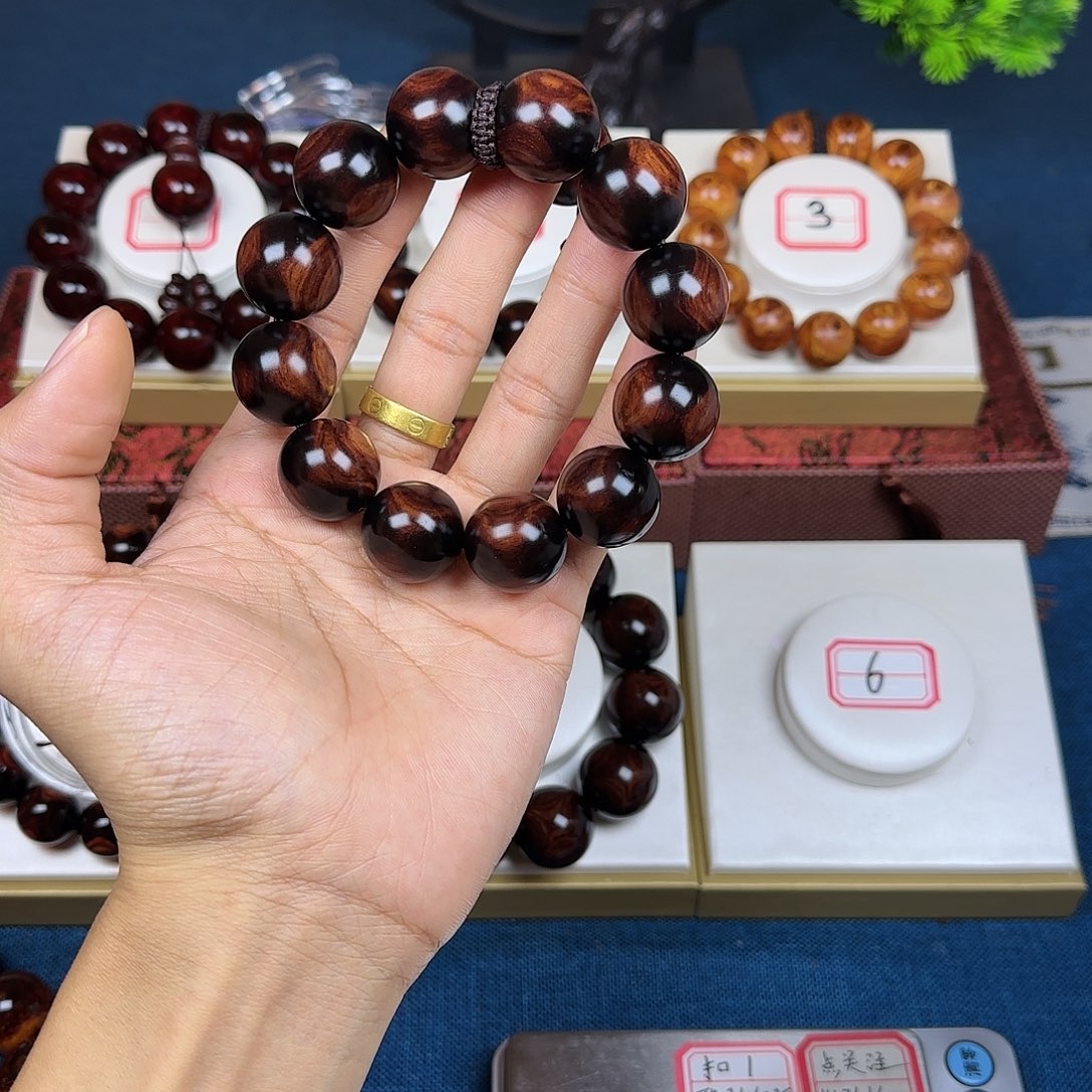 新***哥花梨木类黄花梨2.0