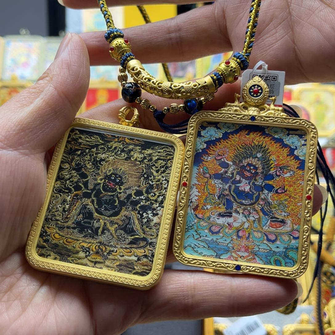 呀***^吊坠唐卡的历史悠久的文化