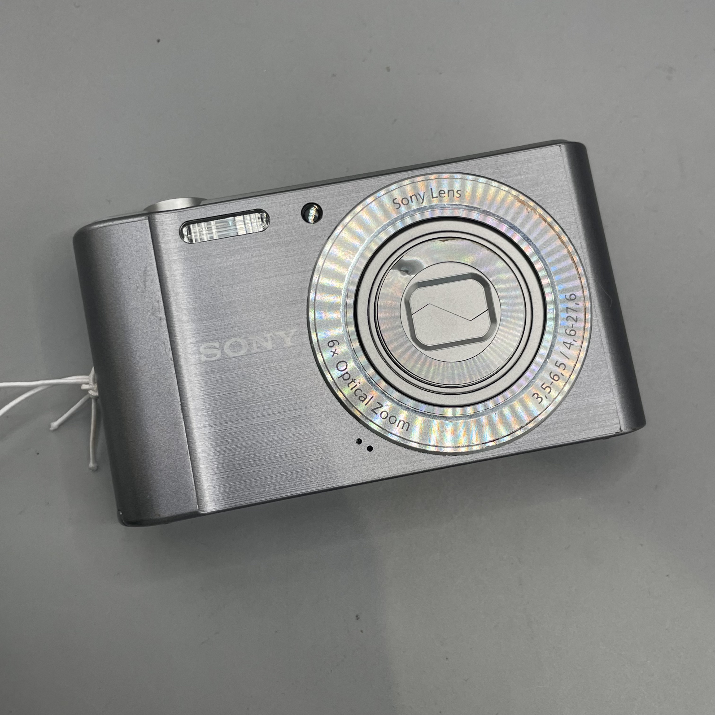 9新 Sony/索尼 特价索尼w810 2010万像素 6倍光学变焦 冷白皮