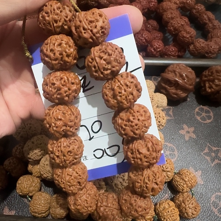 吊坠金刚菩提峰王